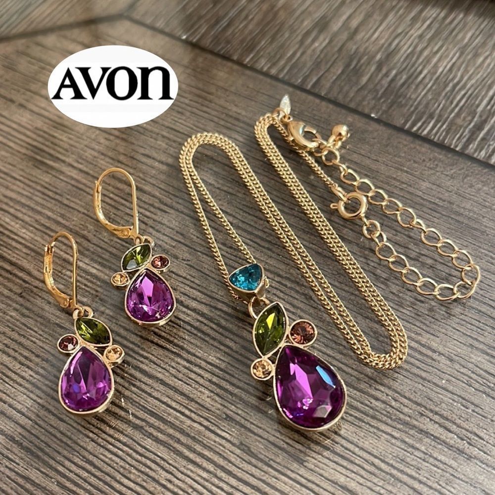 Vintage Avon Necklace & Earring Set Colorful Gems
